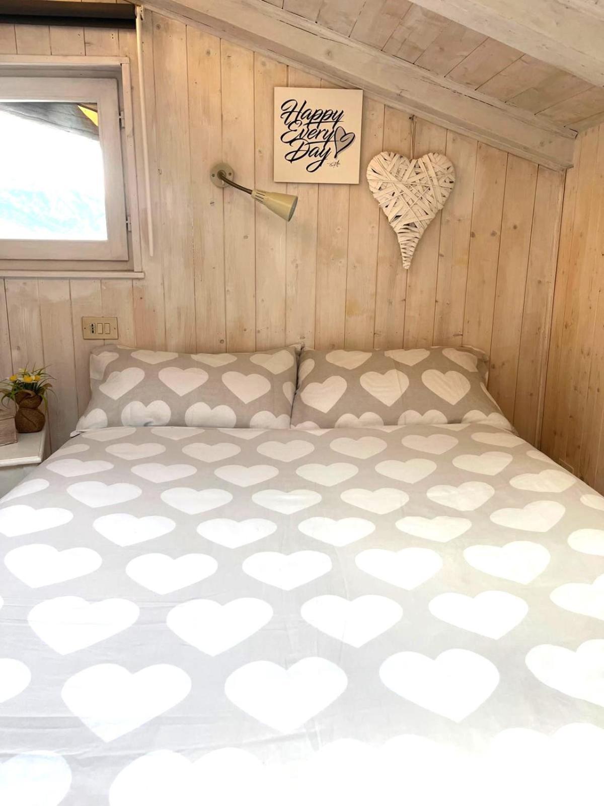 Il Piccolo Loft Nel Cuore Antico Di Aosta - You & Me Case Vacanza Exterior foto